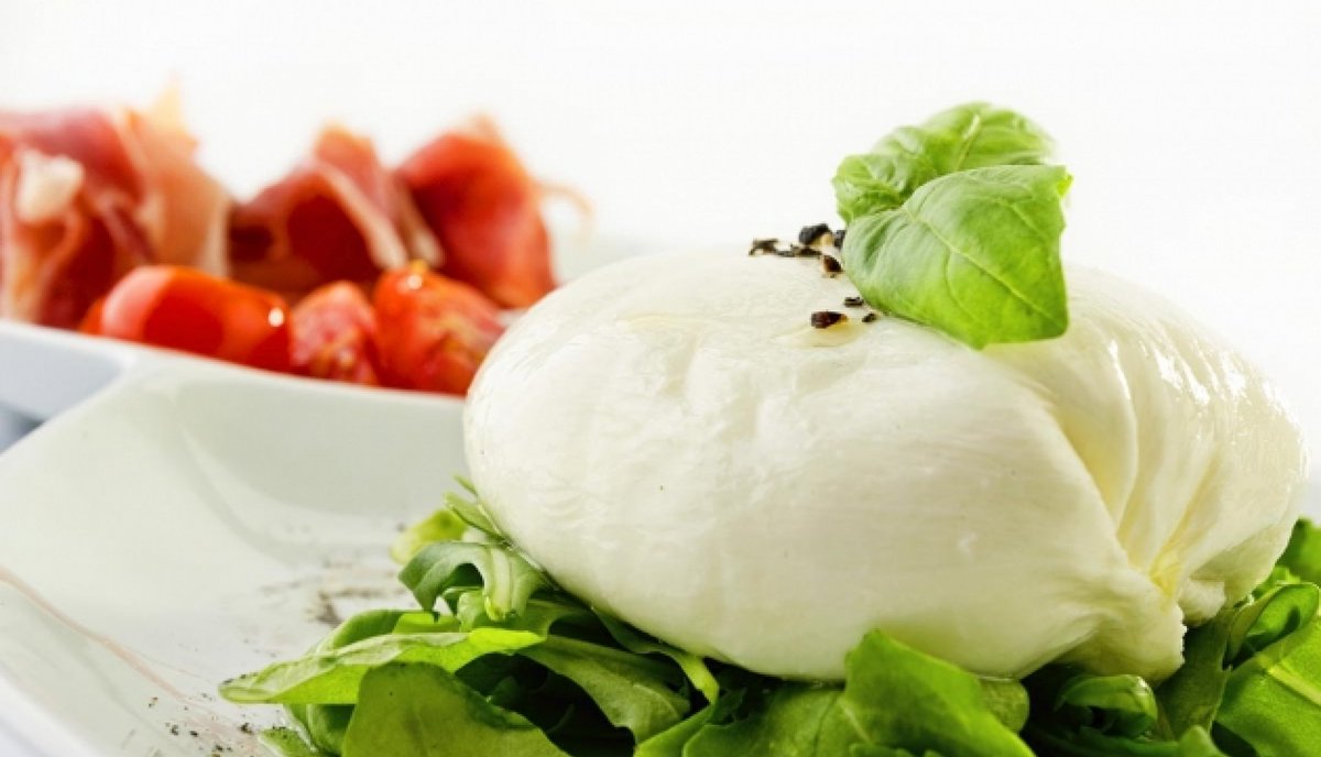 La burrata, delicioso queso fresco italianosaber más ow.ly/TQjW30jOLUz