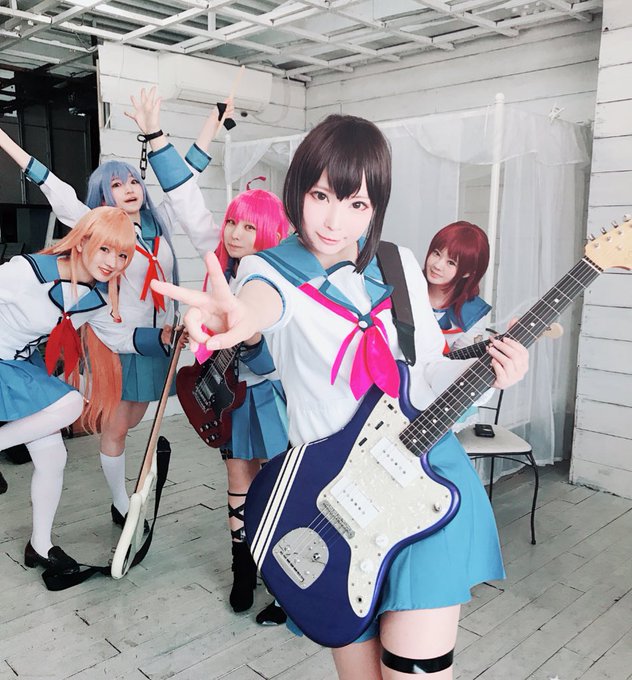 コスプレイヤーイズ氏のTwitter画像34