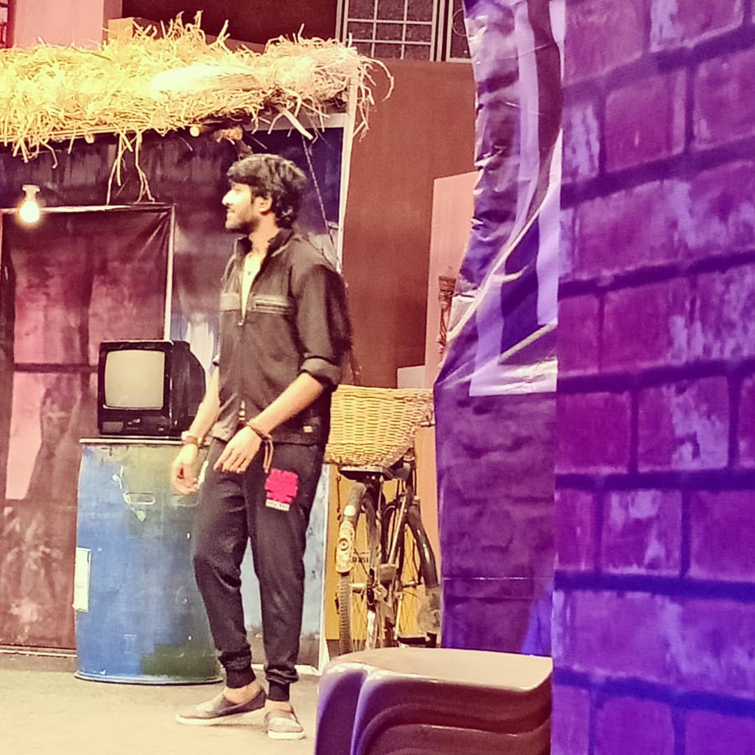 VjPappu1's tweet photo. Today catchup_us i n #kpychampions #2oclock @vijaytelevision #MustWatch &amp; #keep_supporting_me 😊 https://t.co/vQqGtHl3r3
