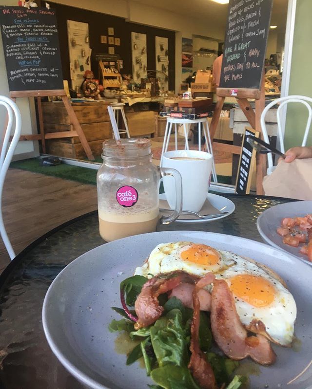 beefybeffy's tweet photo. Missing all the delicious breakfasts I ate in Australia, but this was a great way to end the vacation 🙌🏼
.
I did learn to pay attention when ordering iced coffee, because you may get ice cream in it on accident 😂 #sydneytocairns #australiavacation #australiaroadtrip #thisisq… https://t.co/M1tvhLEsfk