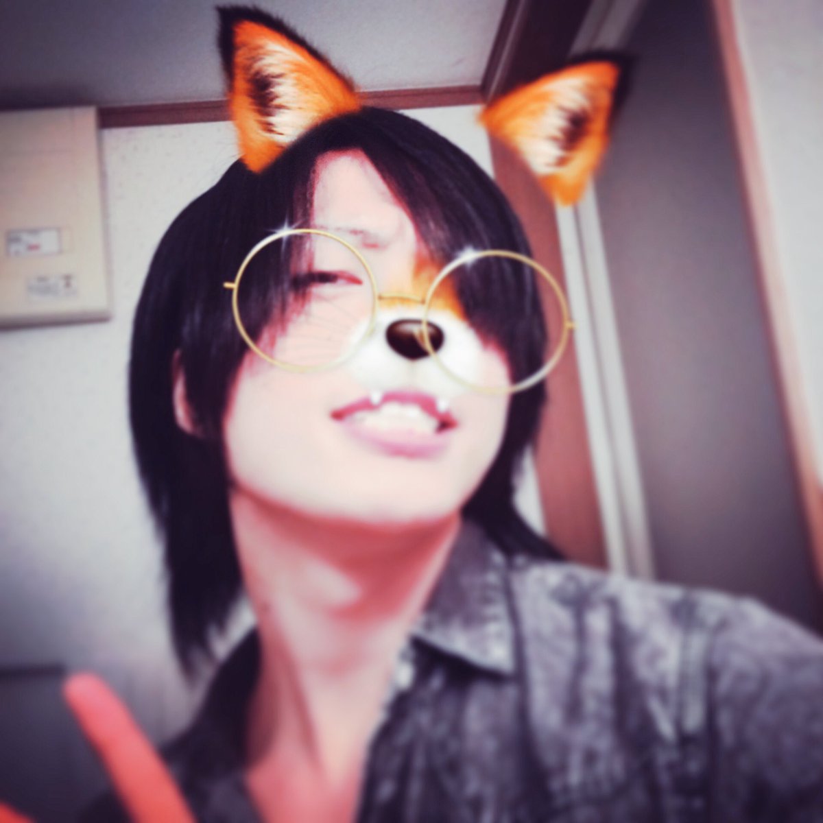 メガテラ ゼロ 髪を切って来ました