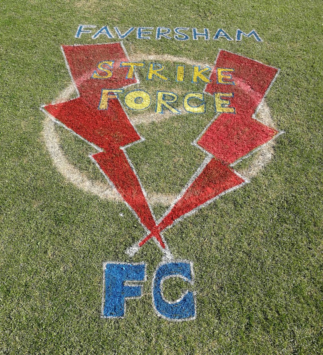 StrikeForce_FC's tweet photo. All ready to go for the #StrikeForceTournament2018 a huge thank you to all the volunteers who have helped already and to those who are giving up their tine to help us this weekend #SupportTheForce https://t.co/6WMtSB4QnK