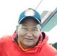 ANI's tweet photo. 1st group of BSF's 2nd Mt Everest expedition scaled the peak under leadership of Asst Commandant LS Dharmshaktu as part of Clean Ganga Clean Himalaya campaign. While returning,they'll bring back garbage dumped by mountaineers. It's the 7th successful summit by the Asst Commandant https://t.co/BdWPCechIX