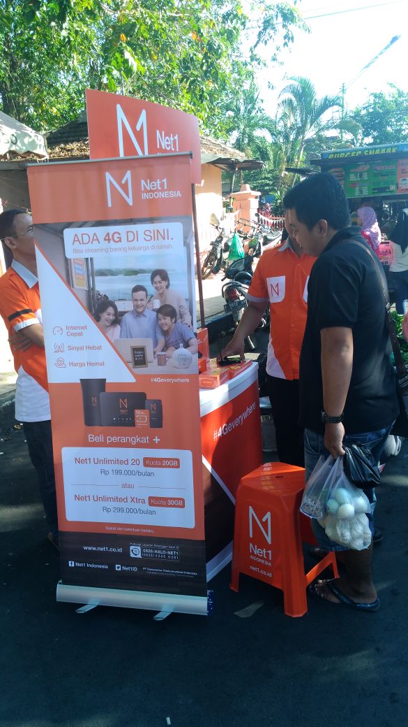 DesaBatumartaII's tweet photo. Untuk desa yg tidak terjangkau internet/ spydy silahkan coba Net1 indonesia. Wiffi jaringan 4G.
Info: Wa. 085609515161 https://t.co/K1uN6zzyCS