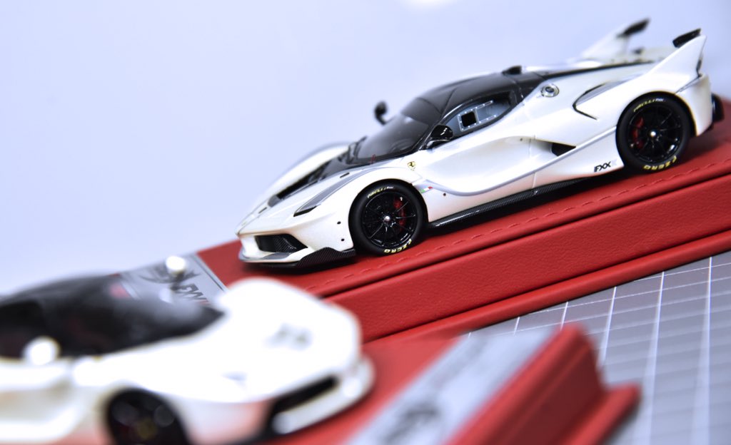 baisuipian's tweet photo. Fuji white. 🌚 #bbr #bbrmodel #143scale #Ferrari https://t.co/0j8eaQBQ5i