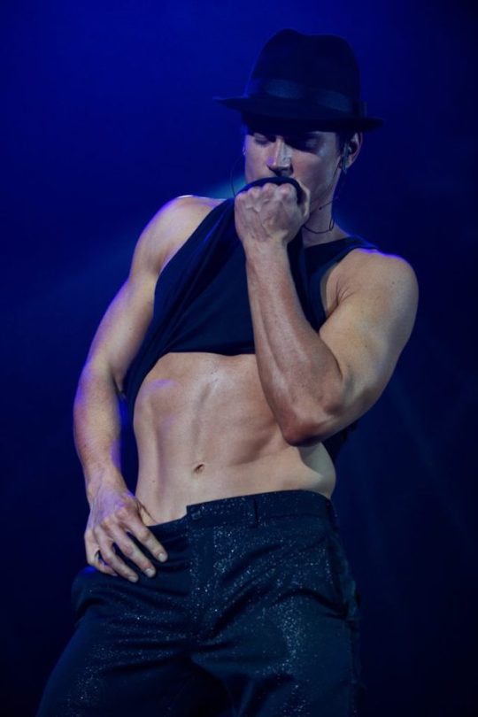 BritBomer's tweet photo. [ellalovesmattbomer] https://t.co/q9FRShf95w