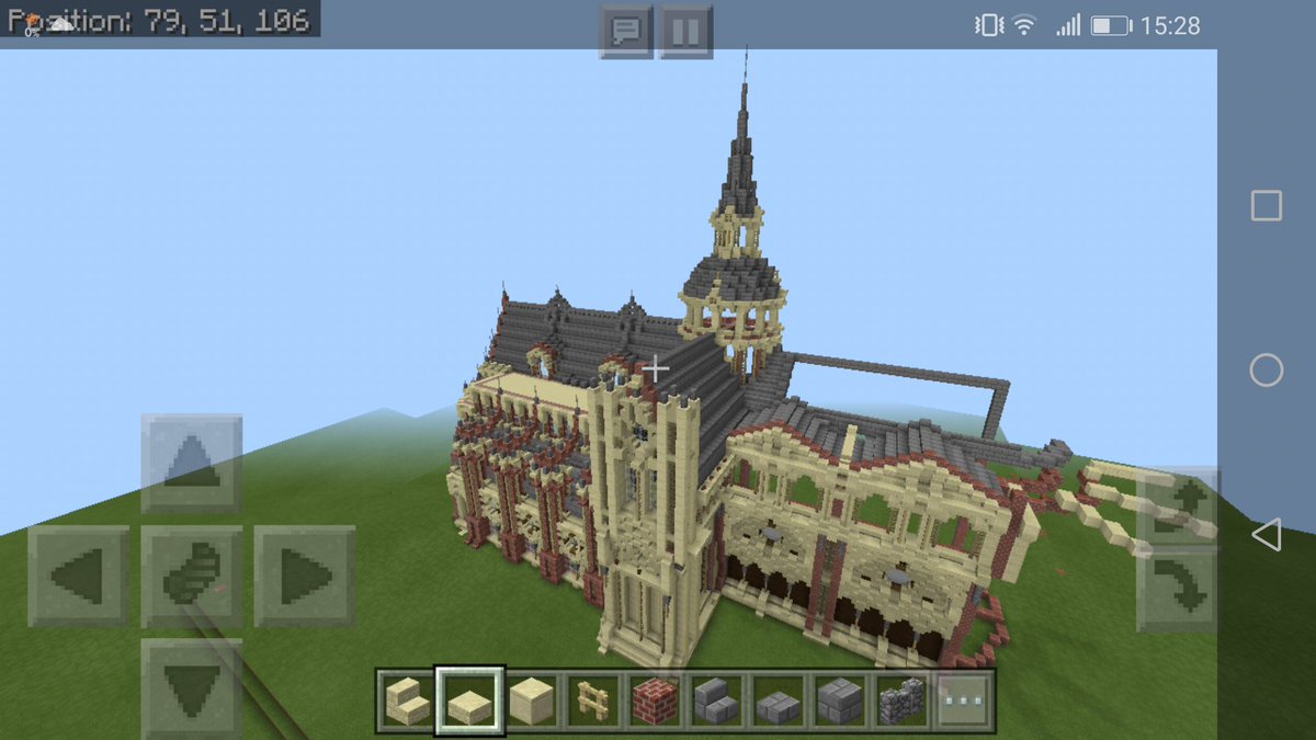 Arex 0722 もうそろそろ半分です レンガの練習とか言ってましたがもうほとんどレンガ使ってないですね 一応図書館のつもりです Minecraft Minecraft建築コミュ マイクラpe