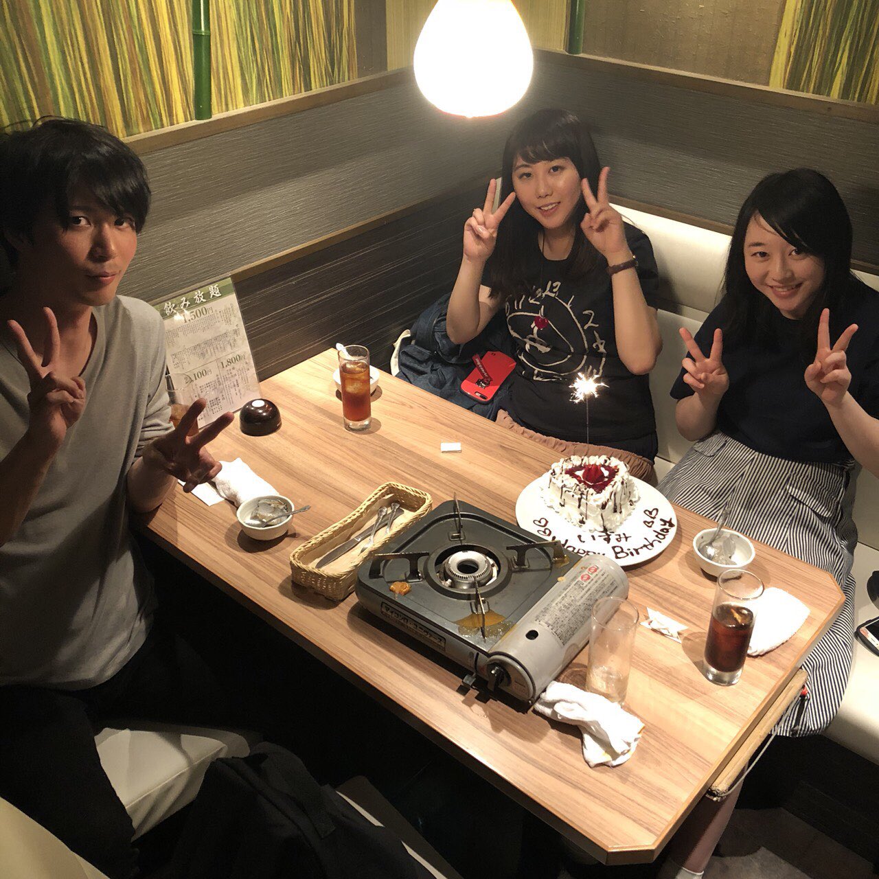 ともり名駅店 昨日はお誕生日のお祝いをさせて頂きました おめでとうございました 個室 名駅 居酒屋 デート 誕生日 ディナー 女子会 合コン インスタ映え インスタスポット 宴会 飲み会 お洒落 肉 求人募集 肉寿司 肉タワー 肉炊き鍋
