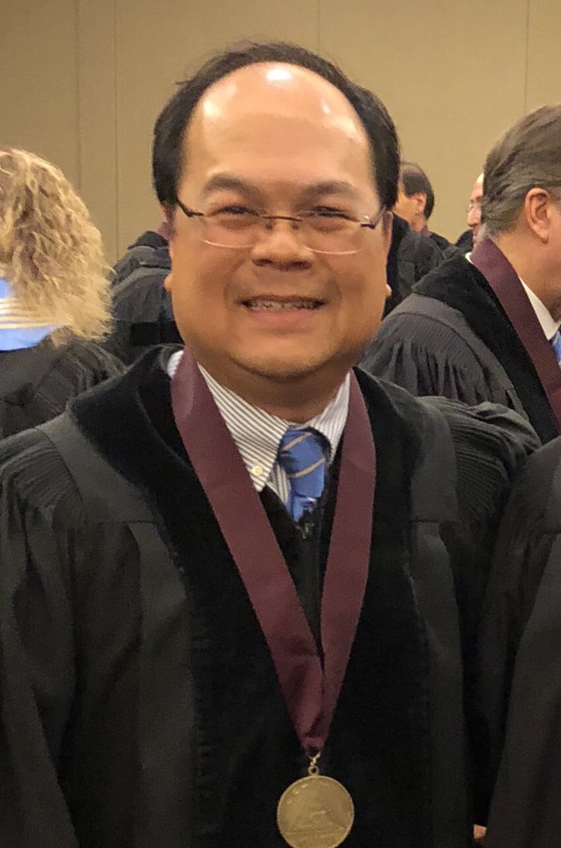 scottisaacsmd's tweet photo. Congratulations @vtangpricha for an amazing AACE annual meeting. #AACE2018 https://t.co/OuWgXzq8HD