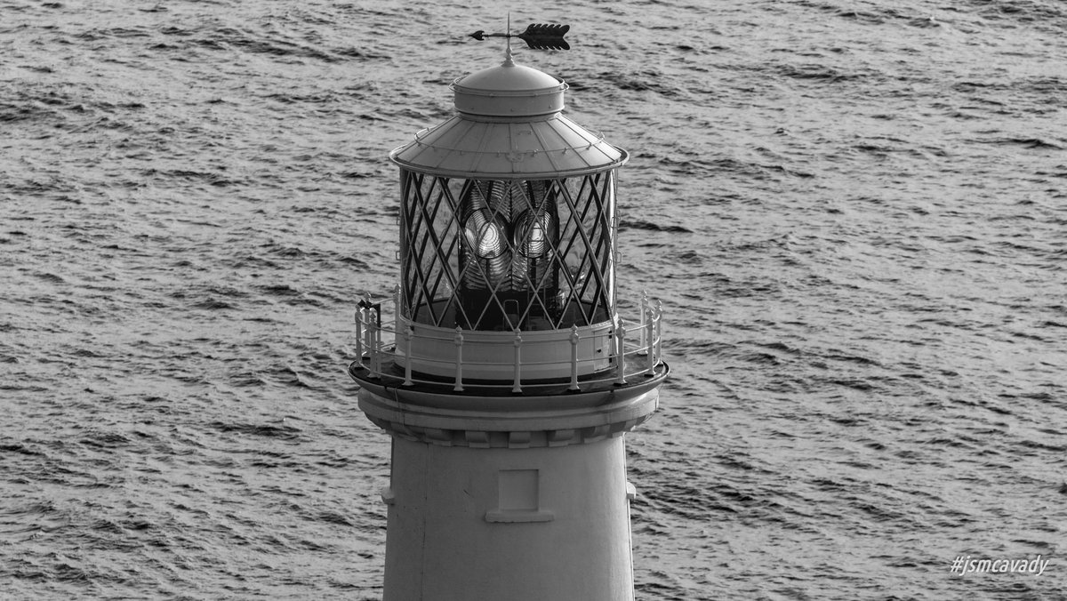 ResWebDev's tweet photo. #southstack #lighthouse was a challenging shoot, realised i now would like nd filters and a different lens for this kind of photo opportunity. #nikon https://t.co/nfNJ9W98Fx