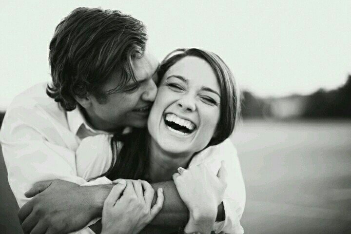 ilarysotgiu1's tweet photo. "Con una persona che ti fa dimenticare l'orario, non è mai tempo perso." https://t.co/x0DAazjODb