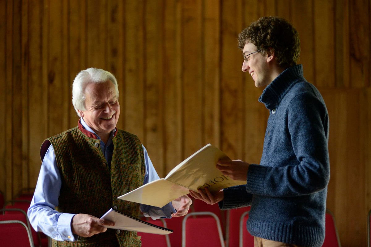 Hellensmusic is coming to an end but there is still time to listen to the talented students who have been with us throughout the week. Join us at 3:30pm!