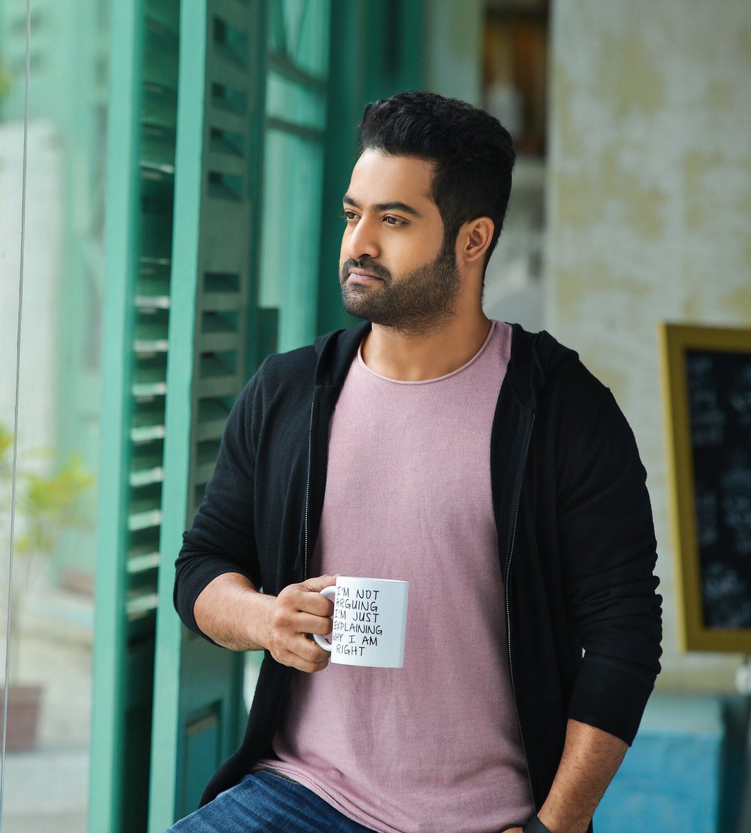BkBhuvanesh's tweet photo. #HappyBirthdayJrNTR
@tarak9999 Happy birthday wishes..!! 😍😍😍 https://t.co/qsQm9mlkCa
