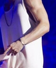 his hands are so precious, gonna treasure it forever