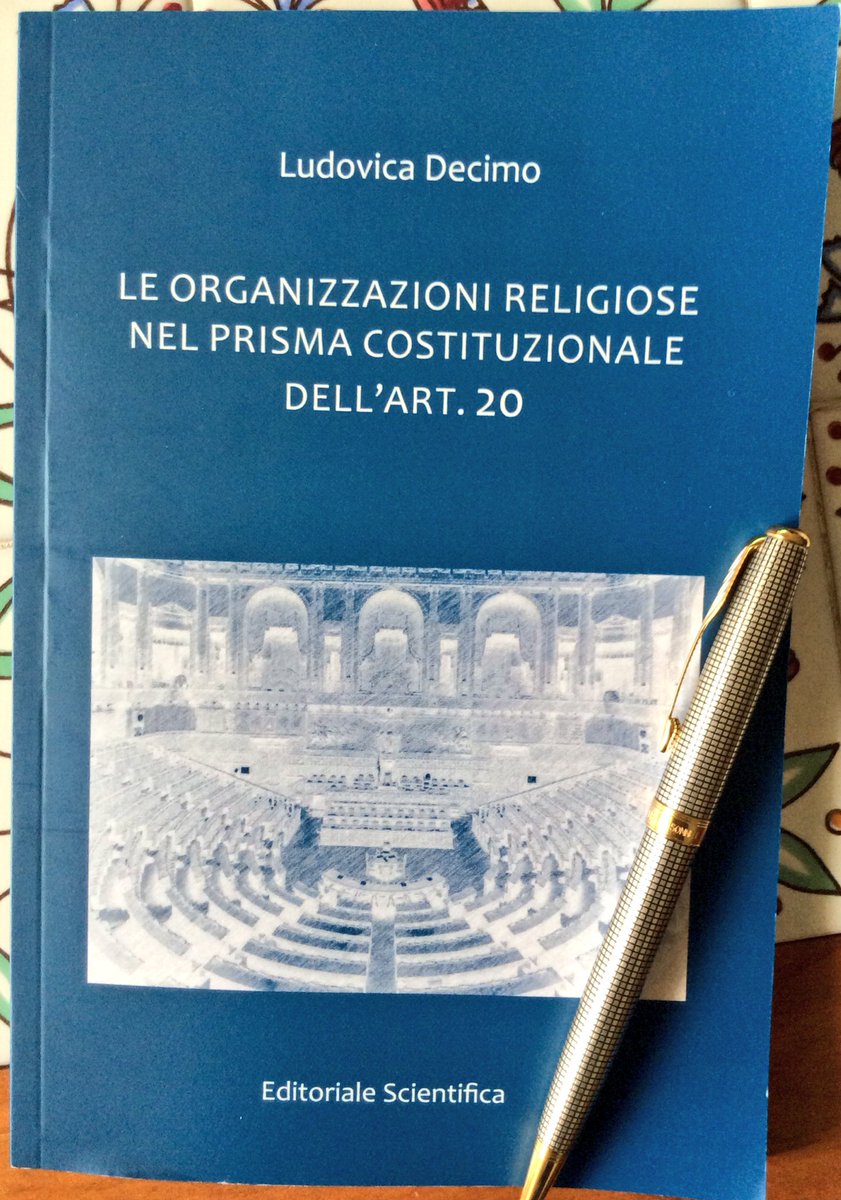 AG_Chizzoniti's tweet photo. @DecimoLudovica “Le organizzazioni religiose nel prisma costituzionale dell'art. 20” 
Una riflessione utile per lettura riforma #terzosettore e #enti religiosi @prof_afuccillo @olir_info 
Grazie del dono!
https://t.co/BCHs6FIge2 https://t.co/8IKfHWOjbD