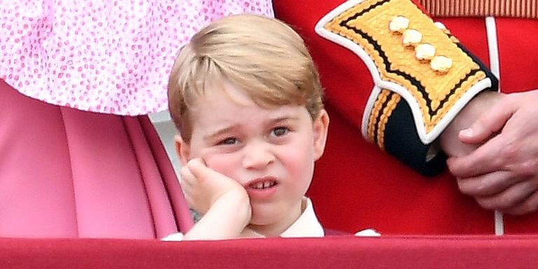 hurtndstrong's tweet photo. Come va la sessione estiva? #RoyalWedding https://t.co/MqjLsN3YP2