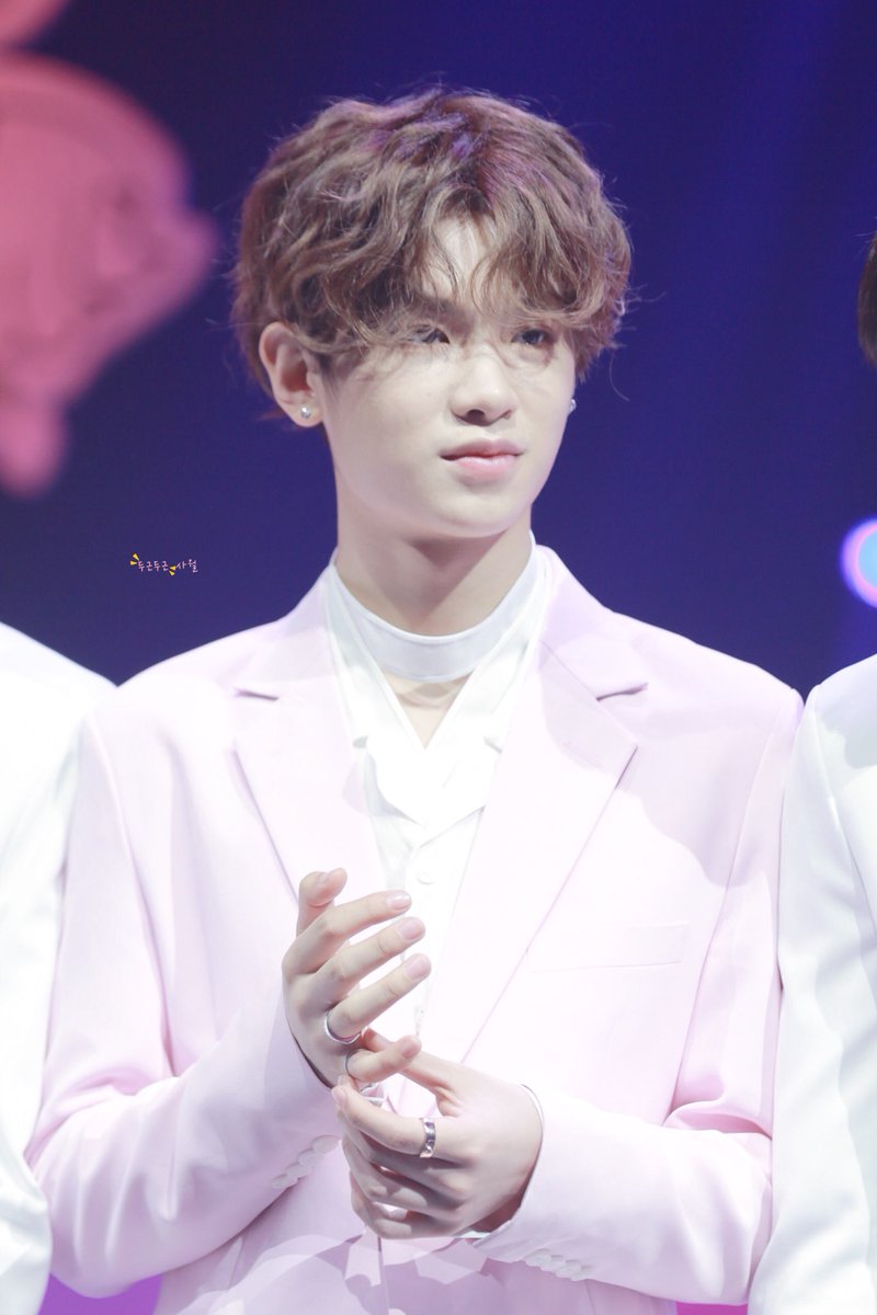 PALPITATEinAPR's tweet photo. 🍃

Yes I Do.

#Justin #저스틴 #黄明�� https://t.co/VPZ3vsQm0c