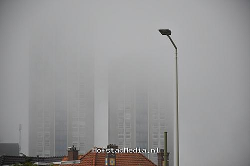 redactieVRPress's tweet photo. Zeevlam in Scheveningen zorgt nog niet voor echte lekkere temperaturen...https://t.co/BLA0b8uCIm https://t.co/mWNTu00HFk