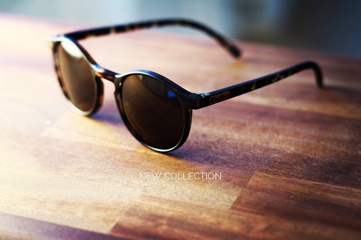 bebreikaut's tweet photo. NEW collection 🕶 ION Turquoise Dark 🖤 Just glow. Cash on delivery and free delivery in UAE 🇦🇪 #breikaut #breikautsunglasses #bebreikaut #newcollection #spark #justshine https://t.co/pFbZHJfBmR