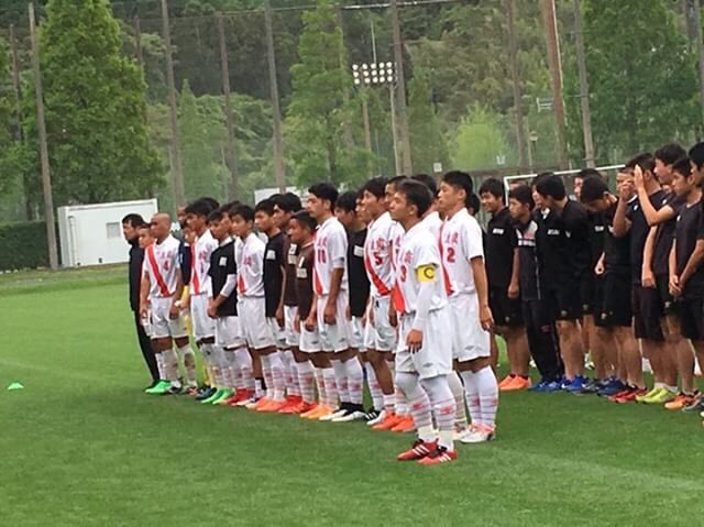 Ryuhei19Ryuhei's tweet photo. インターハイ vs.出水 3−1
まずは1回戦突破できました！
たくさんの方々の応援ありがとうござました！
部員80人の思いを背負い勝つことができて本当に良かった！
明日からは出水の思いも背負い、1戦1戦大事に勝って行くので応援よろしくお願いします！
強鹿商！！👍 https://t.co/xNFdSMzV8f