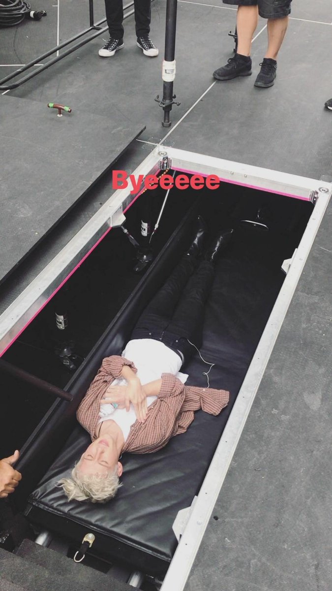 miles_0410's tweet photo. Me in my coffin https://t.co/v8fqLWiyRp
