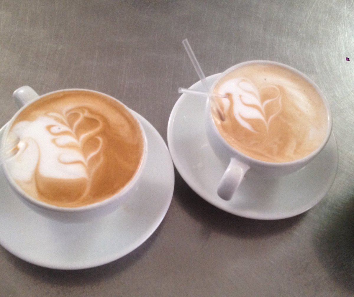 Sinnerman66's tweet photo. Buenos Días...😉👍. Buen Domingo... Buen Café...☕️ @SimplementeNesi 😘 @NoSinMiHashtag 😉👍 @AromaCafes ☕️ @ElSaborDelCafe ☕️ @expocafe ☕️ @fotoauncafe ☕️ #café #cafeconnata #cafecitoart #cafeconleche #cafelabella #caferacer #cafepara2 #cafegp #cafedeldomingo https://t.co/XYSu3qT66D
