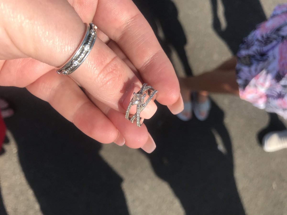 IssieB_92's tweet photo. Found and engagement ring @THORPEPARK engraved with name and a date - handed in to reception https://t.co/q8KVqqwT8z
