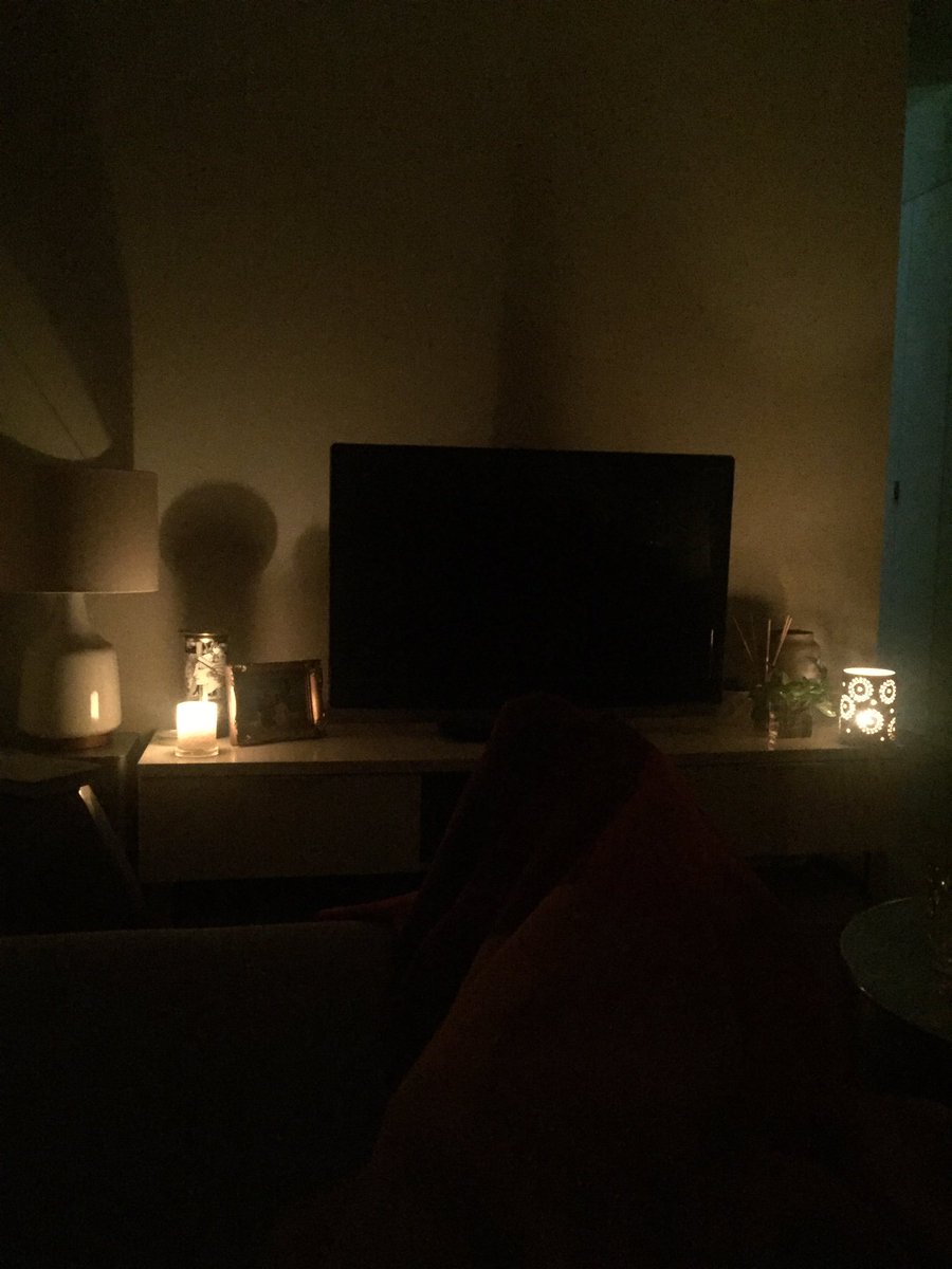 tobytypes's tweet photo. The blackout just provided to us is likely the universe saying "watching the wedding footage 5 times is enough, I'm calling time". #royalwedding2018 #blackout #sundaynight https://t.co/l7jMuw7zDW