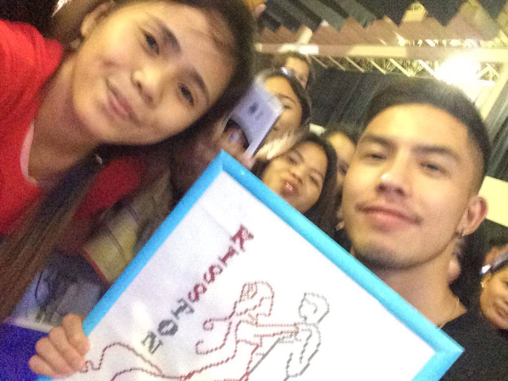 KTbuddiesOFC's tweet photo. Thankyoi @tonythesharky sayang saya ang teamlive gensan super naapreciate mo kahit small or big gifts basta maeefforts!🙏♥️
Lalo kang iblessed ni god
We love u also @delavinkisses https://t.co/XqaltUhp8O