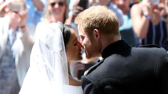 ofesinsight's tweet photo. Prince Harry and Meghan Markle’s Love https://t.co/yl2Pj6QbzQ https://t.co/NvDfU8quXF