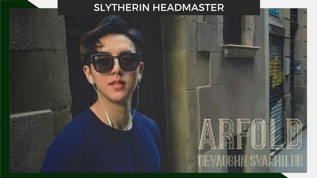 Slytherites's tweet photo. Siapa?! Perkenalkan,

@ProfsArfold alias Papa Arip dan @ProfsStacey alias Mama Stecy?! https://t.co/KvTpl4wco4