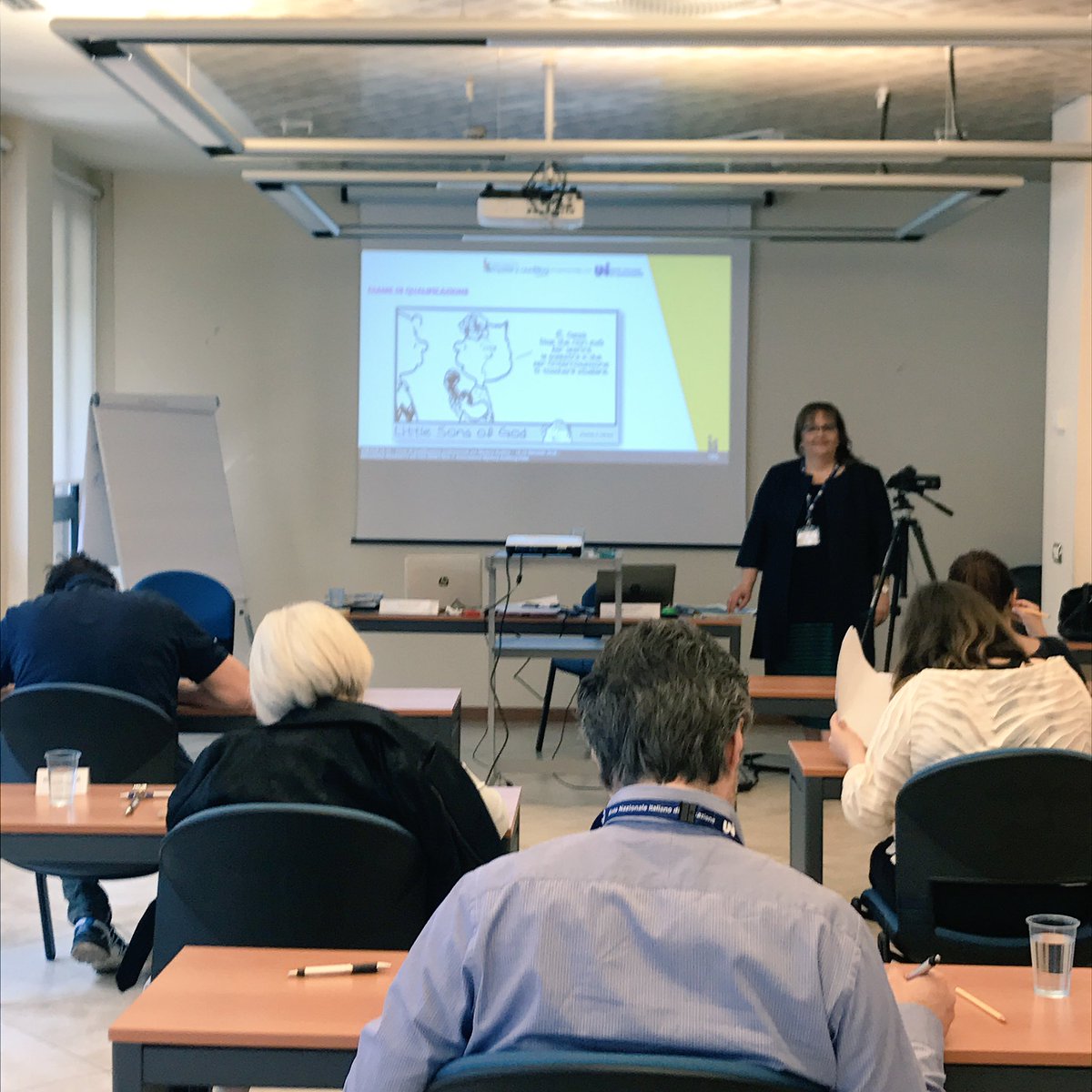 MysteryAuditing's tweet photo. È in corso l'esame di qualificazione professionale per #MysteryAuditor norma UNI 11312. In bocca al lupo ai nostri corsisti! @formazioneUNI https://t.co/qG8UI8lR6j