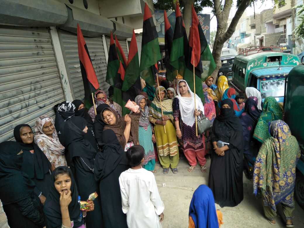 Hameedappp1's tweet photo. Jena hoga marna hoga Dharna hoga . At  bypass hyd
@BBhuttoZardari @BakhtawarBZ @AseefaBZ @shaguftajumani @AnnieNoorulain @SabaHyder1 @SanamTalpur6 @HinaDastagirPPP https://t.co/Py72SmlDG8