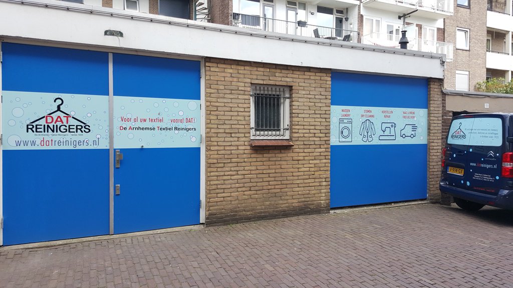 Meer Blauw op straat ! DAT doet het Goed !