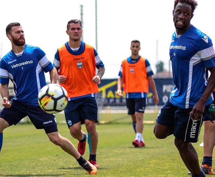 boukarydrame's tweet photo. Abbiamo lavorato tutta la stagione per arrivare a questa partita. FORZA SPAL !!!! #SPALSampdoria #TeamBouka https://t.co/Oax7aLQnI7
