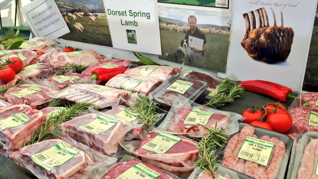 SpringT1de's tweet photo. The @NTSouthWest #SpringTide18
#producers #marquee filled with oodles of fabulous #food #drink #crafts & a the warmest of welcomes for ALL our visitors! Join us today...we're open until 4pm!
#springtidefoodfestival #HiveBeach #BurtonBradstock #jurassiccoast #dorset https://t.co/zxHWEqeDCb
