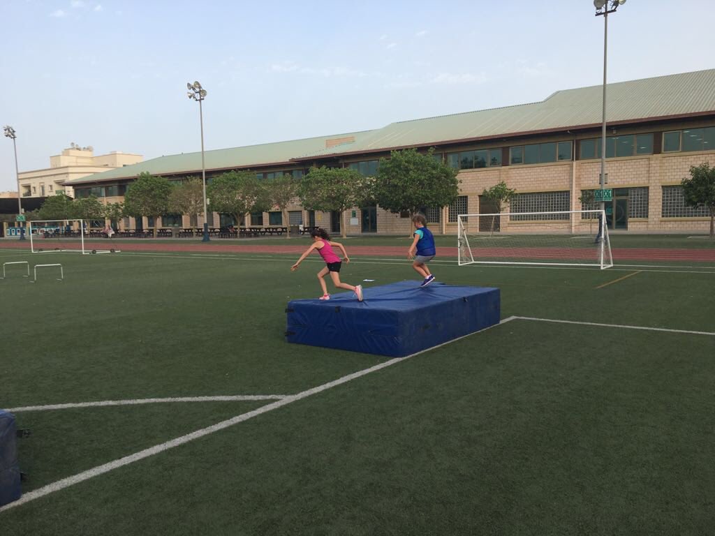 SPARTA_bh's tweet photo. Last week, our SPARTA Athletics Team hosted the final event of the year; SPARTA RELAY EVENT! 
Huge effort from all the children in our SPARTA relay event! The teamwork and support amongst the athletes was brilliant! Great way to top off the years athletics! 🏃🏃‍♀️🎽🏅 https://t.co/S860luAfow
