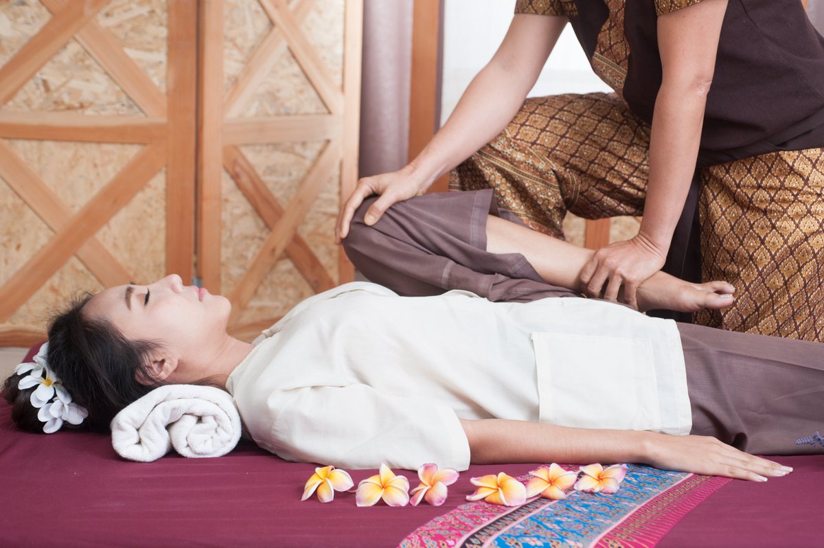 IntrovertsHaven's tweet image. Thai Massage is one of the best gifts you can give yourself, to move you from tense to tranquil.#IntrovertLife #IntrovertLife
