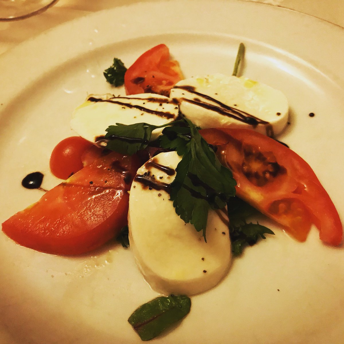 LeedsCC_LGBTQ's tweet photo. Beautiful meal & a great time with our 29 guests visiting #VivaItalian in #Leeds for our May #YorkshireRelish meal. Our next event goes on sale this afternoon - new members welcome, just book to come along to our meal π³οΈβπ #LGBTInclusive #LGBTLeeds #ATSocialMedia β€οΈ https://t.co/zhBao6HpwP