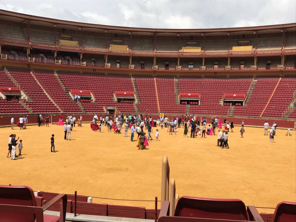 III JORNADA DE PUERTAS ABIERTAS EN <a href="/CosoLosCalifas/">Plaza Toros Córdoba</a>