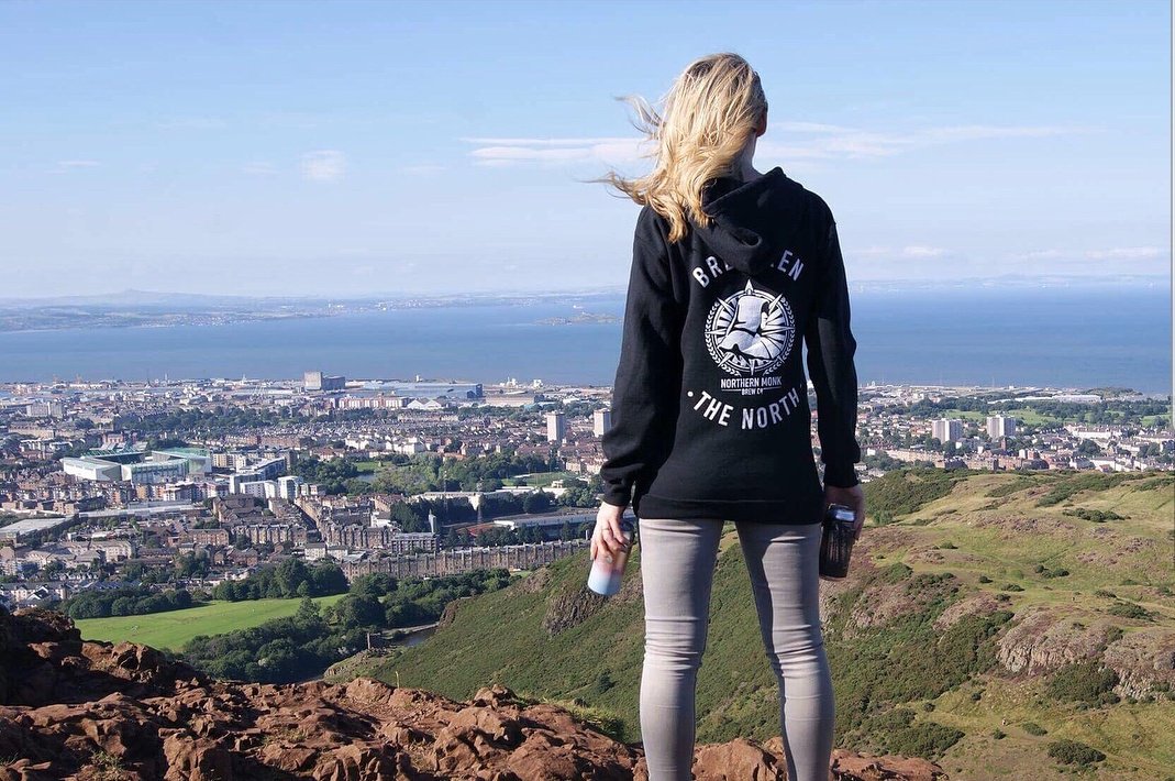 weare_BEER's tweet photo. Ahead of Edinburgh Beer Week, and @ECBFestival this weekend, we asked @Bottle_Baroness of @BottleBaron to give us her favourite spots in Edinburgh.
https://t.co/EXRXKDgmxC
#craftbeer #modernbeer #wearebeer #edinburghcraftbeerfestival #ecbf18 #edinburghbeerweek #womeninbeer https://t.co/nIw25Zd9H1