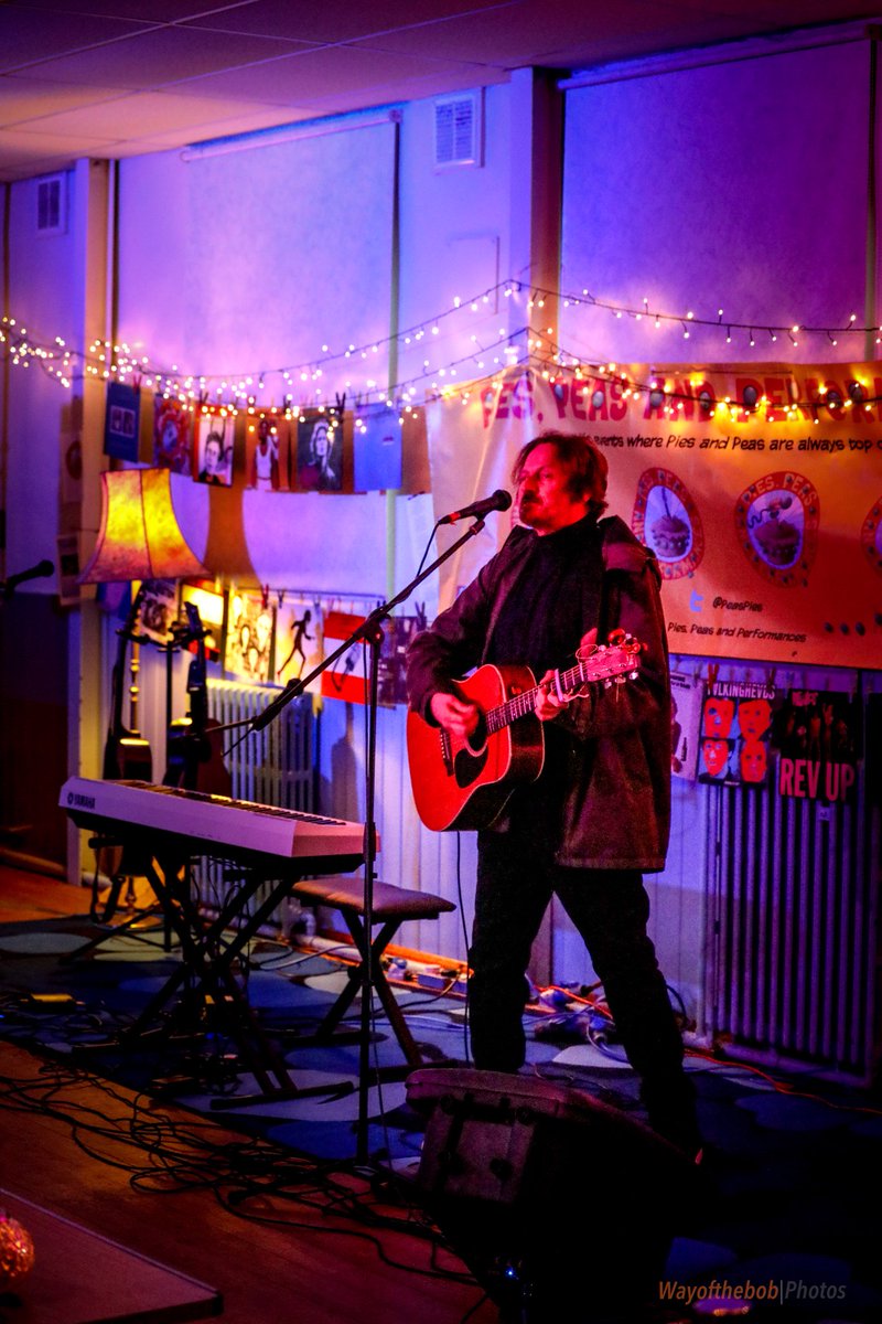 wayofthebob's tweet photo. Couple of @TheTraceyBrowne &amp; @NigelStonier shots from @PeasPies in Retford last night https://t.co/mSO9gRDkcO