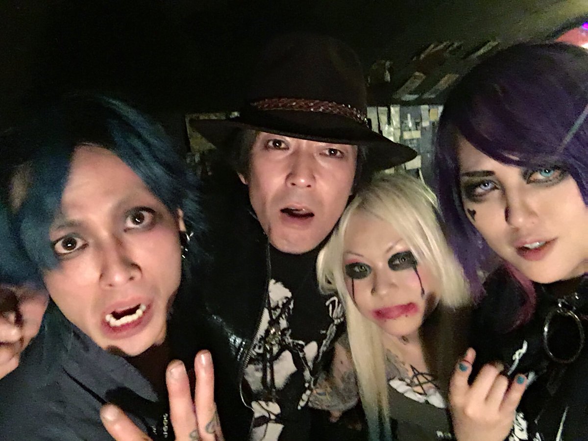 666originalsin's tweet photo. 👍👍

#yokosuka #yokosukapumpkin #metalcore #hardcore #madbattlefinal #OILSHOCK #CatsWylde #湾岸の羊 #POISONARTS #666threesix #rapcore #punk #横須賀 #かぼちゃ屋 https://t.co/qY6dqGQX27