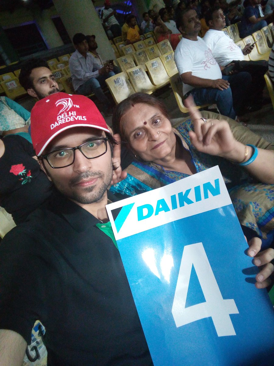 piyushpuri12's tweet photo. @StarSportsIndia Cheering for Delhi Daredevils #DD #DDFan #DilDilli  #VIVOIPL #Dhadkega 
#VIVOPerfectFan #IPL #ipl2018 @StarSportsIndia @vivo_india https://t.co/FRba7XHD37