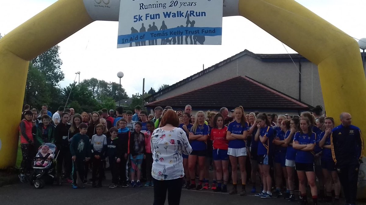 Duty no. 1 today🚑🚑
Many thanks to our #Volunteers providing cover at Colaiste Dun Iascaigh 5k Fun Run/Walk in #Cahir 
#PowerOfKindness #Tipperary