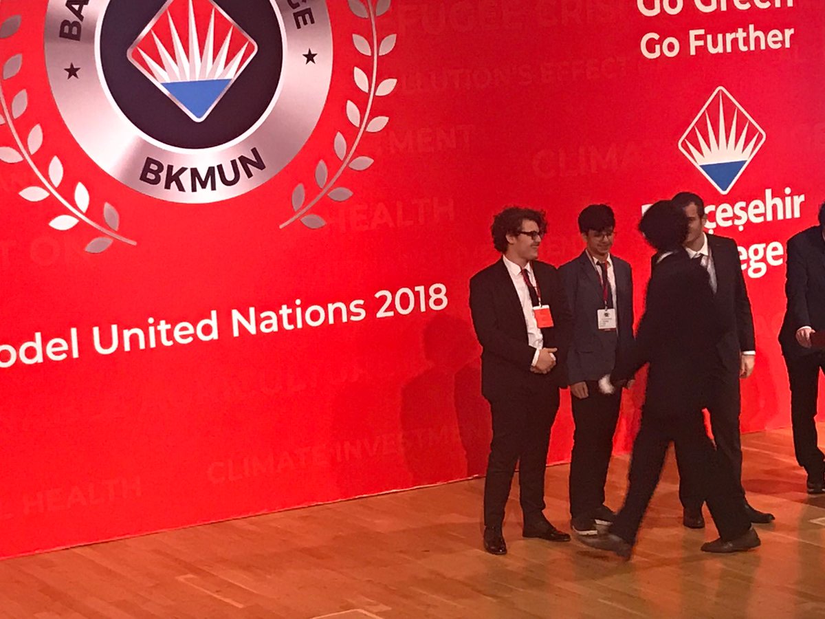 10.sınıf öğrencimiz Hakan TÜRKMEN ECOFIN komitesi “Honorable Mention” ödülü almıştır. Tebrik ediyoruz.