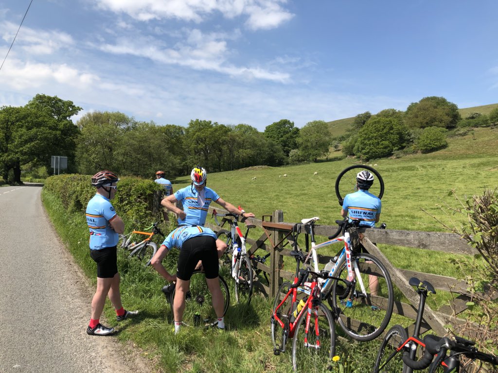 BurtieBrom's tweet photo. Great long ride out with @ShifnalCycling massive hill and quality weather makes a perfect Sunday. Pleasure as always😎 @AATR_Cycling #UKCycleChat https://t.co/rQobm3woal