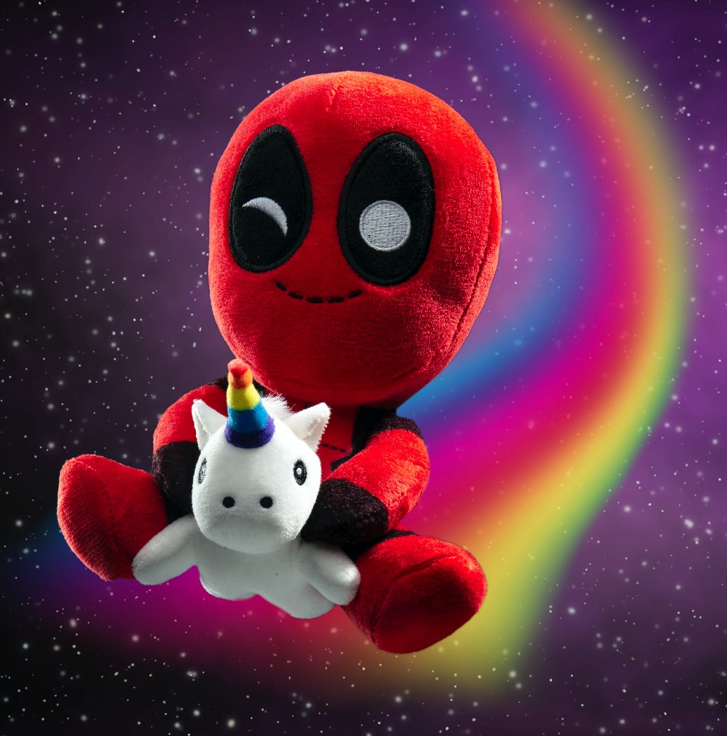 Kidrobot's tweet photo. Excited for the new Deadpool 2 movie? So are we! Let's celebrate! To enter to win one of our Deadpool Phunnys SIGNED by the creator of Deadpool, @ROBLIEFELD LIKE AND RETWEET THIS POST! #Kidrobot @deadpoolmovie @VancityReynolds #Deadpool2 https://t.co/ugJPTJ2l3E