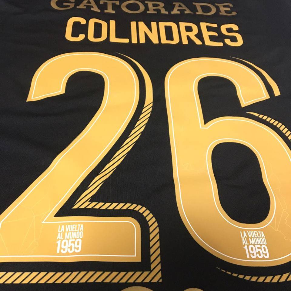Sigue a @tdmas_cr, dale RT a la imagen y participa por la camisa de Colindres. Sorteo esta noche