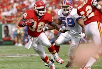 DarrellE. tweet media